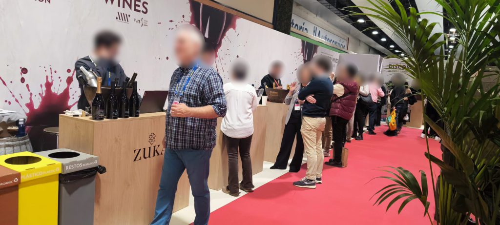 plv-madera-stand-madrid-fusion-vista-conjunto