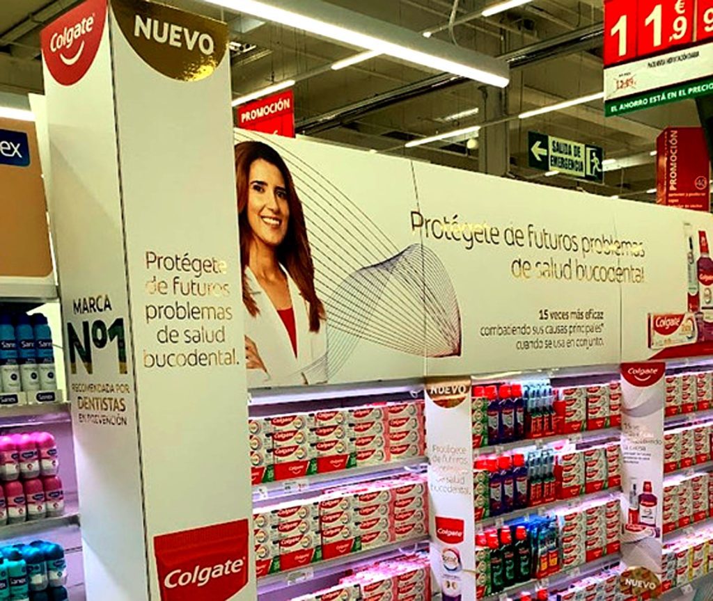 plv-colgate-cabecera-lineal-retail-mayence