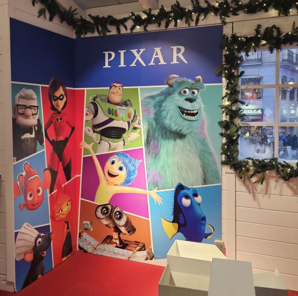 experiencia-marca-punto-venta-disney-pixar
