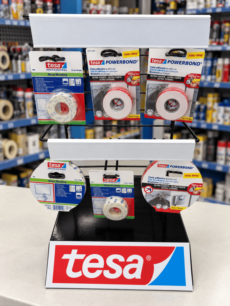 expositor-metalico-mostrador-tesa-fijacion